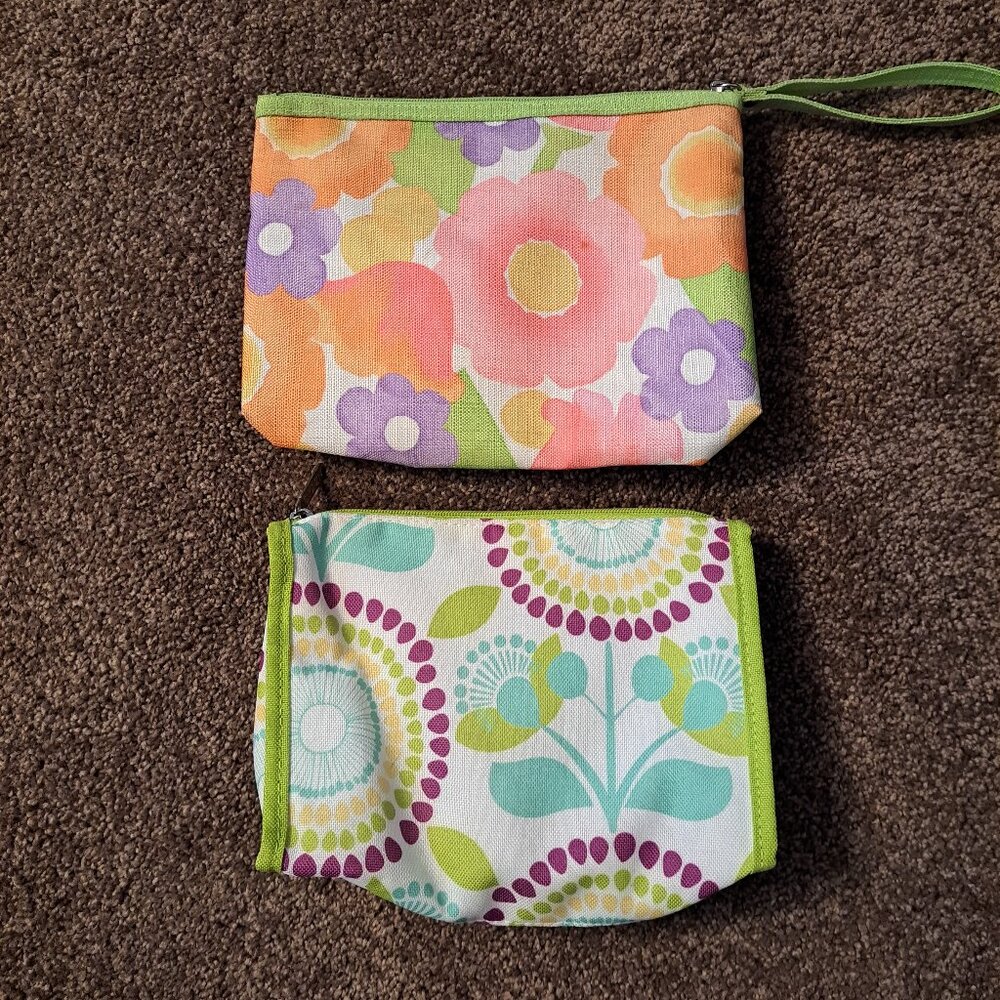 Clinque Lot Of 2 Pink Floral Watercolor Makeup Cosmetic Travel Bags